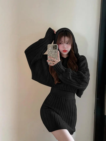 Sweet and Spicy Style Fried Street Fashion Set Women's Autumn 2023 New Hooded Knitted Sweater Half Skirt Two Piece Set